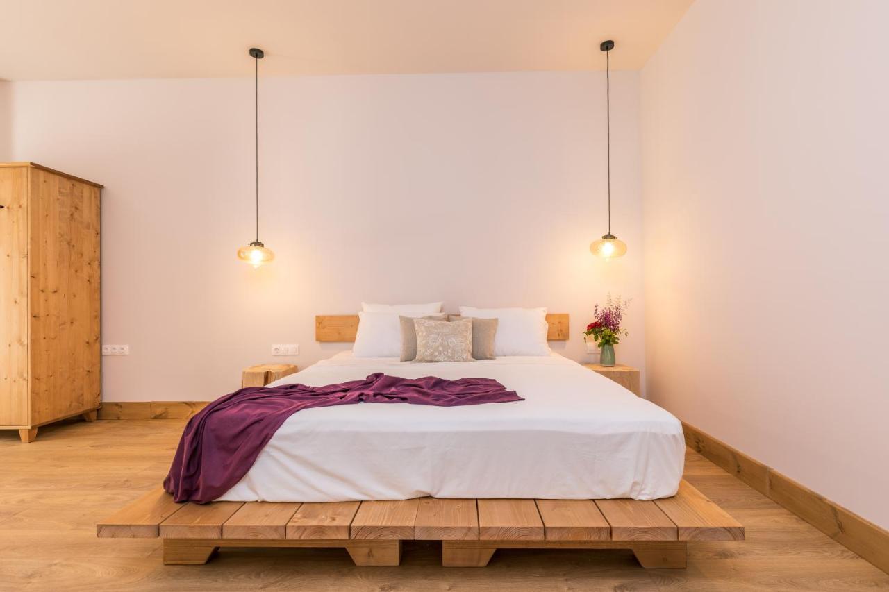 Luna Inn B&B Faiakes Esterno foto
